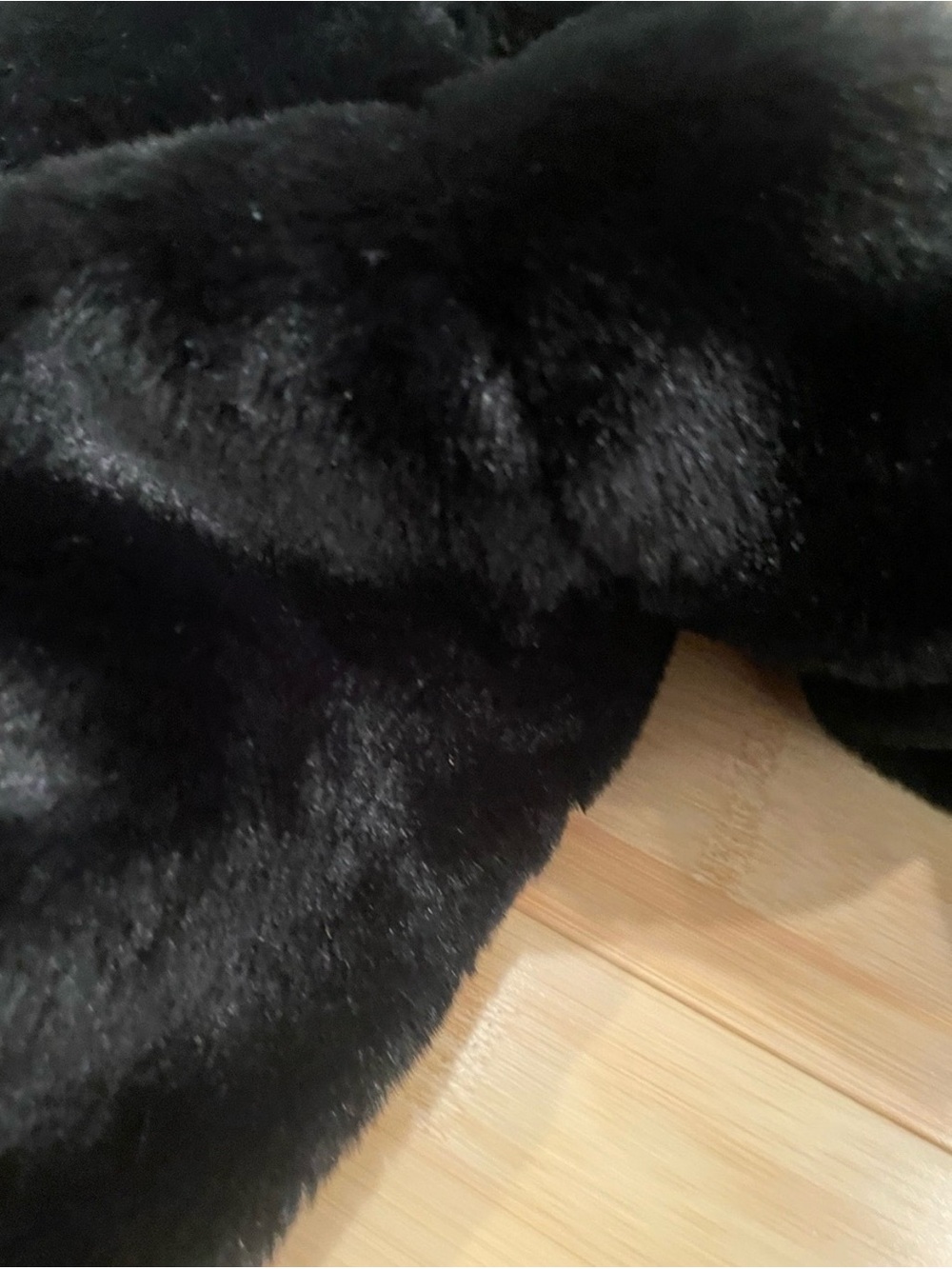 AUTHENTIC ALO OVERSIZED FAUX MINX COAT SIZE SMALL - Picture 10 of 11